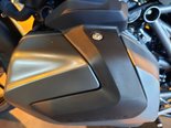 Afdekking-bobine-Links-R1250GS-+-GSA